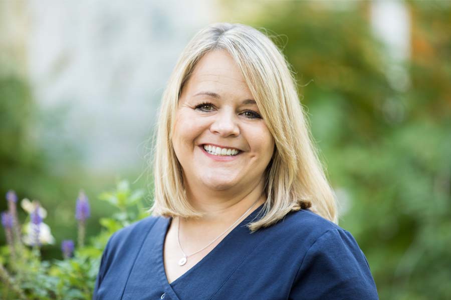 Sonja Kögel, zertifizierte und fortgebildete Zahnmedizinische Fachangestellte (ZMA)
